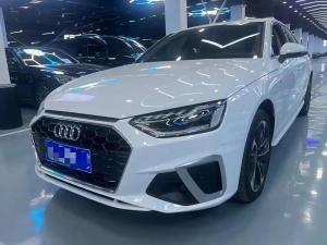 Audi A4L 2023 Бензин