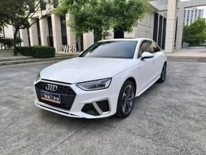 Audi A4L 2023 Бензин