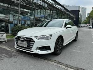 Audi A4L 2023 Бензин