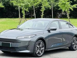 Changan Nevo A05 2023 Подключаемый гибрид