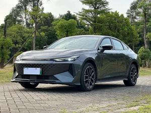 Changan UNI-V iDD 2023 Подключаемый гибрид