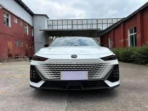 Changan UNI-V 2023 Бензин