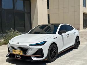 Changan UNI-V 2023 Бензин