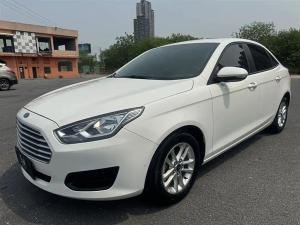 Ford Escort 2019 Бензин