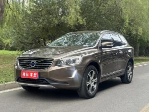 Volvo XC60 2016 Бензин