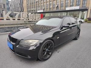 BMW 3 Series 2006 Бензин