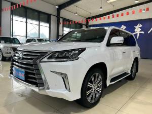 Lexus LX 2017 Бензин