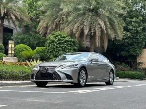 Lexus LS 2020 Гибрид