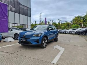 Volvo XC40 2023 Электрический