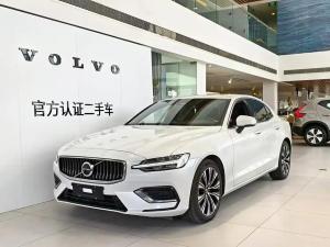Volvo S60 2023 Гибрид