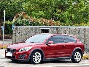 Volvo C30 2010 Бензин