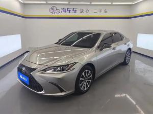 Lexus ES 2023 Гибрид
