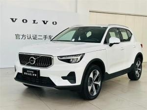 Volvo XC40 2023 Гибрид