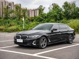 BMW 5 Series 2023 Подключаемый гибрид