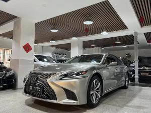 Lexus LS 2019 Гибрид
