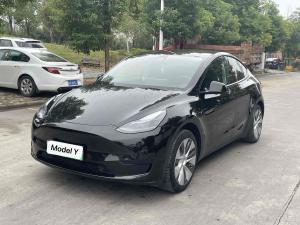 Tesla Model Y 2023 Внедорожник