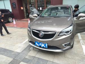 Buick  2018 Внедорожник