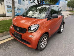 smart fortwo 2018 Седан