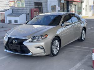 Lexus ES 2016 Седан