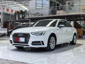 Audi A4L 2020 Седан