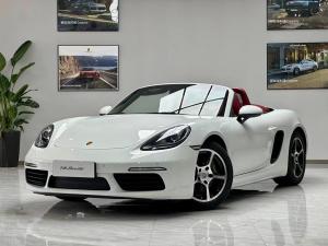 Porsche 718 2023 Хэтчбек