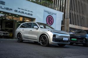 LI Auto LI L8 2023 Внедорожник