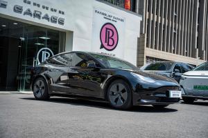 Tesla Model 3 2021 Седан