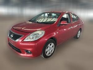 Nissan Sunny 2012 Бензин