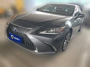 Lexus ES 2020 Гибрид