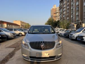 Buick GL8 2016 Бензин