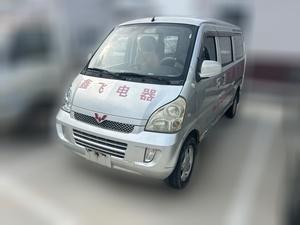 Wuling Rongguang 2012 Бензин