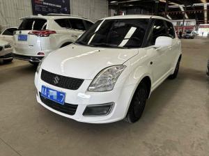 Suzuki Swift 2015 Бензин