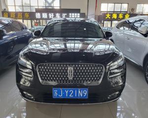 Lincoln Corsair 2021 Бензин