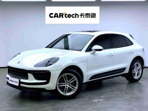 Porsche Macan 2023 Бензин