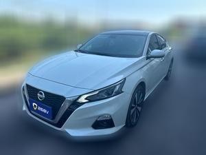 Nissan Altima 2022 Бензин