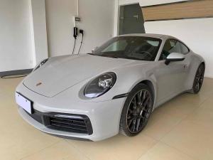 Porsche 911 2021 Бензин