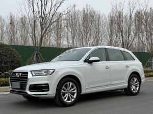 Audi Q7 2016 Бензин