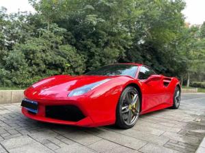 Ferrari  2019 Бензин