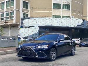 Lexus ES 2020 Бензин