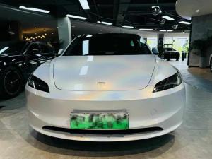 Tesla Model 3 2024 Электрический