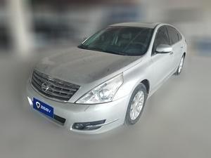 Nissan Altima 2010 Бензин