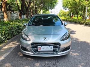 Peugeot 308 2014 Бензин