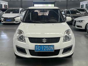 Suzuki Swift 2015 Бензин