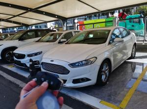 Ford Mondeo 2014 Бензин