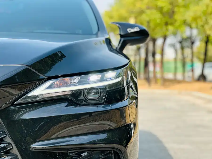 Lexus RX 2023 Гибрид