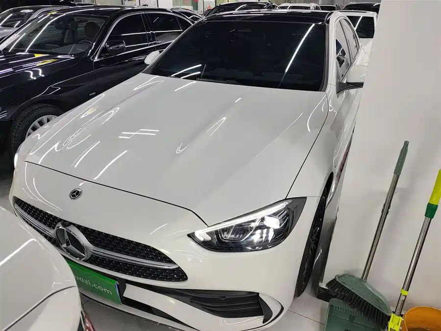 Mercedes-Benz C-Class 2023 Гибрид