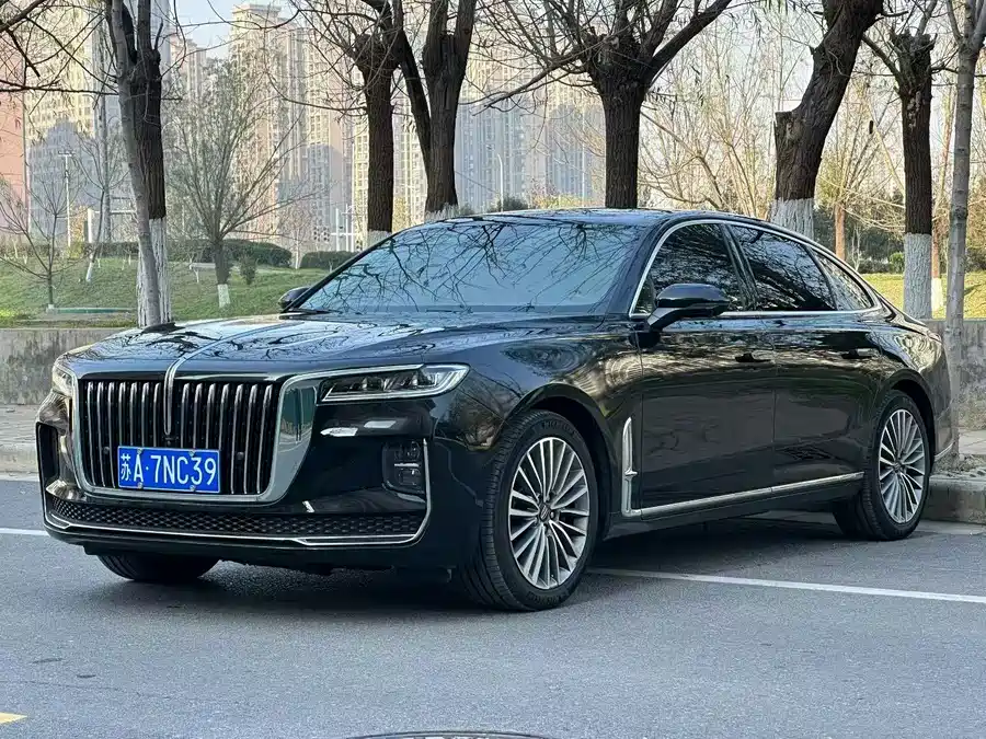 Hongqi H9 2021 Гибрид
