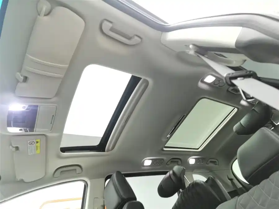 Honda Elysion 2021 Гибрид