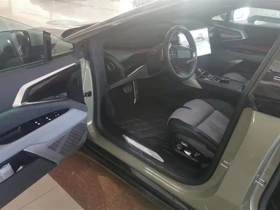 HiPhi Z 2023 Электрический