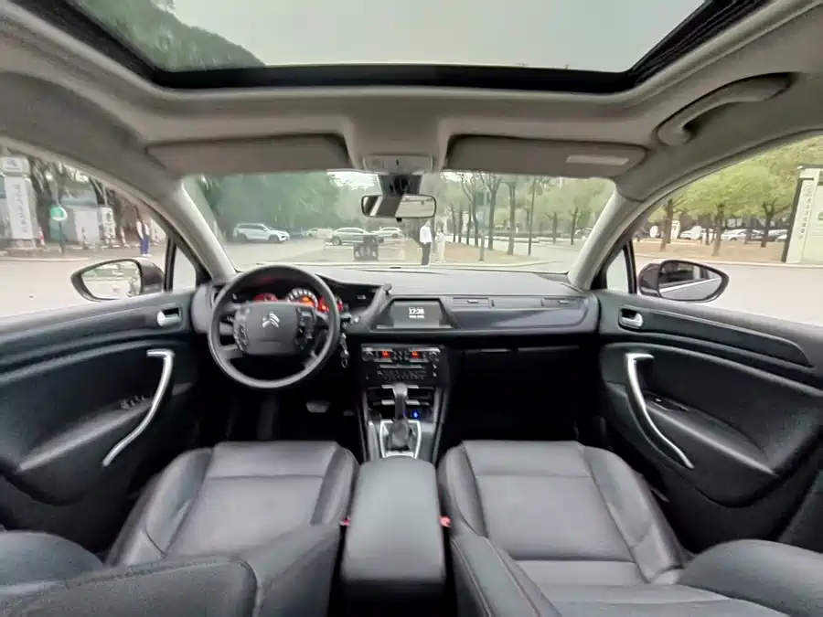 Citroen C5 2016 Бензин